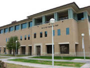 schoolbuilding34.jpg